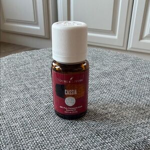Young Living 15ml Cassia Essential Oil - Red and White